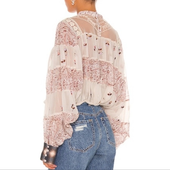 🦄UNICORN FIND🦄NWT Free People | Fiona Lace Peasant Blouse - Picture 2 of 14